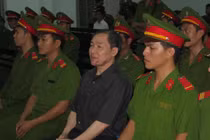 Xem Dương Chí Dũng bình thản tại tòa tuyên thuộc cấp 30 năm tù