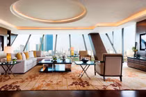 Soi phòng khách sạn 140 triệu/đêm Tổng thống Obama nghỉ tại HN