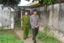 Tên trộm tà dâm, sát hại bà mẹ cho con bú