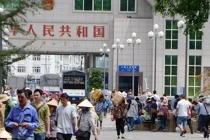 Trung Quốc siết tiểu ngạch: Việt Nam thiệt trước, lợi sau