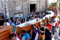 Rùng mình trải nghiệm những kiểu chết thử trên thế giới