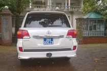 Trưởng BQL Hà Tĩnh đi xe công biển giả đối mặt án nào?