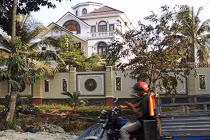 Thu nhập Tổng TTCP chỉ 18 triệu/tháng, nhà đâu nhiều thế?