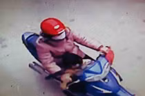 Hà Nội: Bé gái 4 tuổi bị phụ nữ lạ mặt bắt cóc