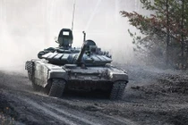 Cận cảnh quy trình nâng cấp xe tăng T-72 lên chuẩn T-72B3M