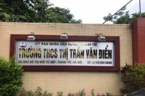 Bộ GD-ĐT lên tiếng vụ trừ điểm thi đua của giáo viên phải nghỉ dạy do mắc COVID-19