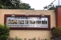 Bộ GD-ĐT lên tiếng vụ trừ điểm thi đua của giáo viên phải nghỉ dạy do mắc COVID-19