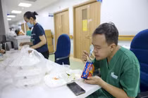 Tham nhũng trong ngành y làm xói mòn niềm tin của người dân