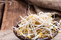 Những đại kỵ khi ăn giá đỗ, cần tuyệt đối tránh