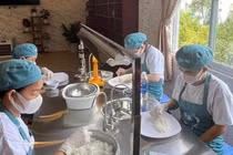 Nhà giàu chi hàng chục triệu đồng mua vàng trắng về tẩm bổ