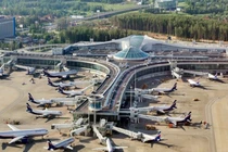 Moscow "cấm cửa" máy bay từ 36 khu vực vào không phận Nga