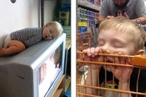 Những tư thế ngủ không thể nhịn cười của bé yêu