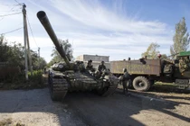 Phe ly khai chịu thiệt hại nặng nề ở sân bay Donetsk?