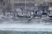 Toàn cảnh siêu bão Neoguri tấn công Nhật Bản