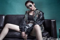 Cô giáo dạy múa xinh đẹp kiêm người mẫu gây sốt mạng