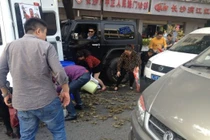 Dân TQ đổ xô đi hôi cua khiến dân mạng “nóng mặt“