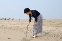 Nữ Tổng thống Hàn Quốc “khoe” ảnh nghỉ hè trên Facebook