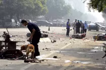 Đánh bom hàng loạt ở Trung Quốc, 50 người thiệt mạng