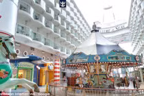 Hàng khủng bên trong tàu viễn dương lớn nhất thế giới