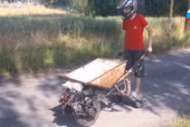 Xe đẩy tự hành siêu độc đáo ở Nga