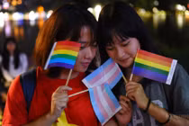 Mạng Trung Quốc viết về niềm vui của cộng đồng LGBT Việt