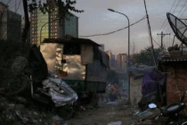 Cận cảnh khu ổ chuột giữa lòng thủ đô Bắc Kinh 