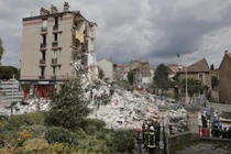 Pháp: Nổ lớn sập chung cư, nhiều người chết