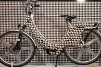 Carter E.Bike - xe đạp điện thách thức nạn "đinh tặc"