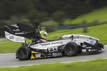 Ôtô điện khủng tăng tốc lên 100 km/h trong 1,8 giây