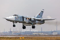 Nga có thêm tiêm kích Su-24MR, Mỹ nên lo lắng? 