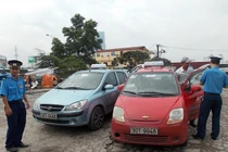 Hà Nội khảo sát ý kiến “mặc đồng phục” cho taxi