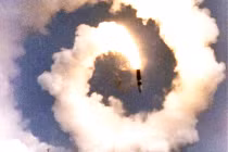 Siêu tên lửa Bulava Nga thất bại vì lỗi sản xuất 