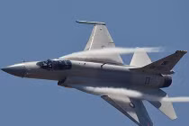 Tiêm kích rẻ tiền JF-17 Trung Quốc, cải tiến vẫn “siêu rẻ”