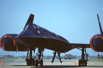 SR-71: máy bay quân sự không thể bắn hạ