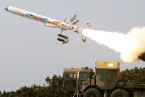 YJ-12: “lưỡi hái tử thần” diệt tàu sân bay Mỹ