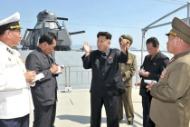 “Nội soi” tàu chiến mới tinh của Triều Tiên