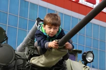 Ngắm “rùa thép” Nga tại triển lãm vũ khí Omsk