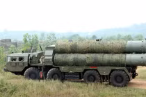 Hai tiểu đoàn S-300 Việt Nam huấn luyện chiến đấu