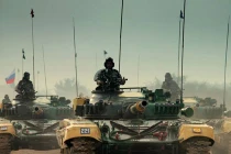 Xem binh lính, xe tăng T-72 Nga - Ấn tập trận