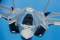 Nhật Bản tăng ngân sách quốc phòng bảo vệ Senkaku/Điếu Ngư