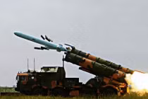 YJ-18: vũ khí cực nguy hiểm với chiến hạm Aegis Mỹ