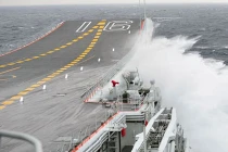 Ảnh TSB Liêu Ninh "khuấy nước" Biển Đông