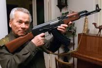 Điều ít biết về “cha đẻ” súng trường AK huyền thoại