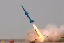 Iran nhận hàng loạt tên lửa phòng không “bí ẩn”