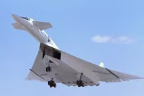 “Mổ xẻ” những vũ khí đáng sợ nhưng chết yểu