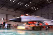 Đột nhập căn cứ tiêm kích J-8II, Su-27 Trung Quốc