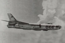 Chiến công có “1-0-2” của không quân ném bom Việt Nam