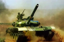 Ảnh QS cuối tuần: “nội thất” vua tăng Type 99 Trung Quốc