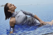 Mỹ nhân nóng bỏng nhất 2019 tập luyện thế nào để có vóc dáng sexy?