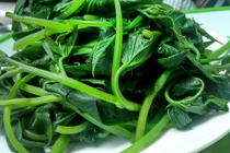 6 sai lầm nguy hiểm khi ăn rau xanh nhiều người vẫn mắc